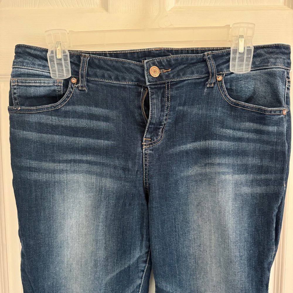Sz13/14 Maurices Jeans - Picture 4 of 9